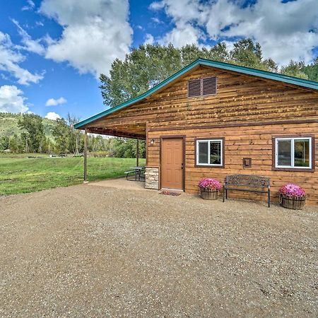 Serene Dolores Cabin With Patio And River Access! Екстер'єр фото
