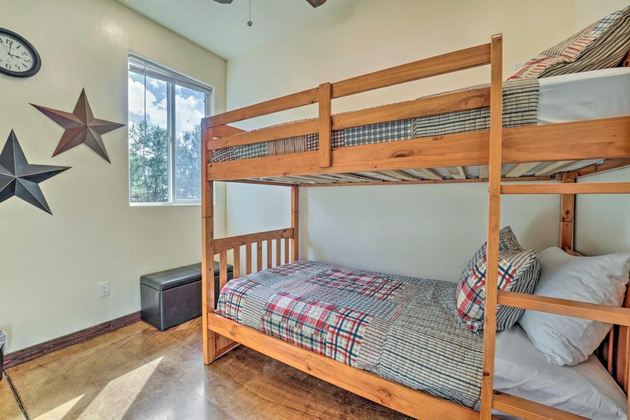 Serene Dolores Cabin With Patio And River Access! Екстер'єр фото